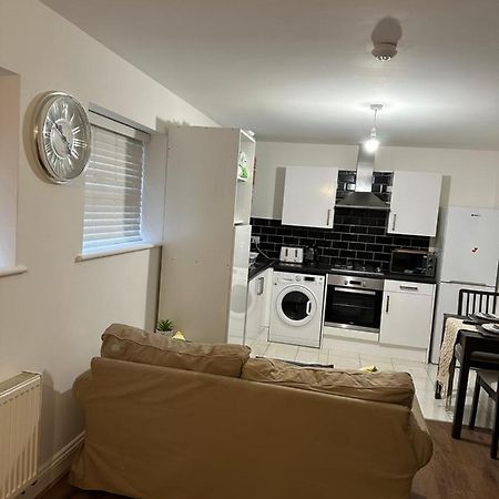 Beautiful Hoe Street Dream Ground Floor One Bedroom Apartment London Bagian luar foto