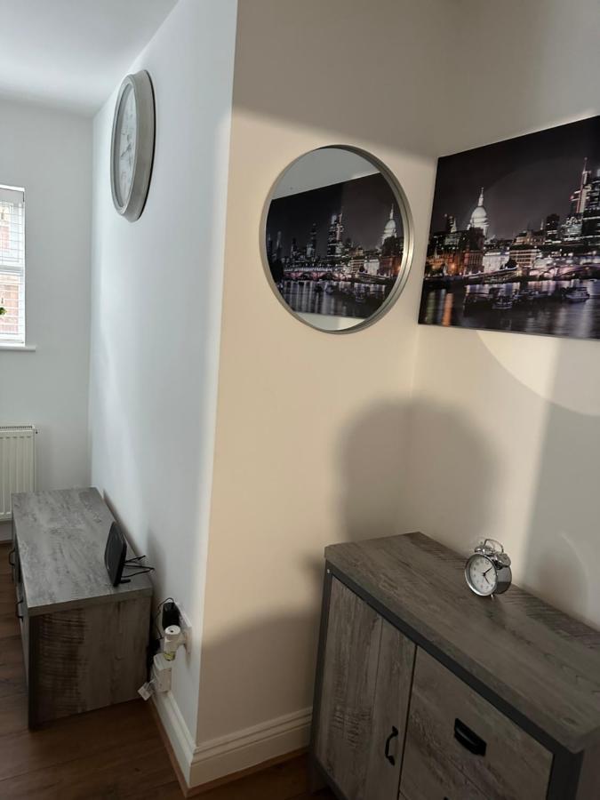 Beautiful Hoe Street Dream Ground Floor One Bedroom Apartment London Bagian luar foto