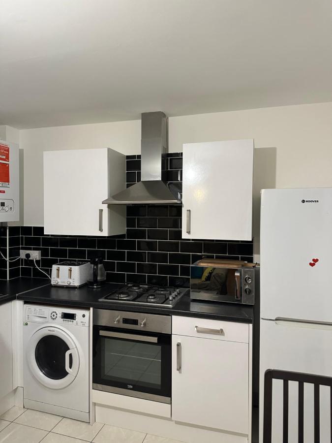 Beautiful Hoe Street Dream Ground Floor One Bedroom Apartment London Bagian luar foto