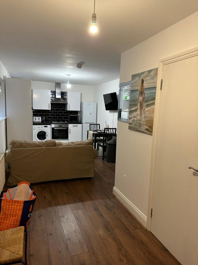 Beautiful Hoe Street Dream Ground Floor One Bedroom Apartment London Bagian luar foto
